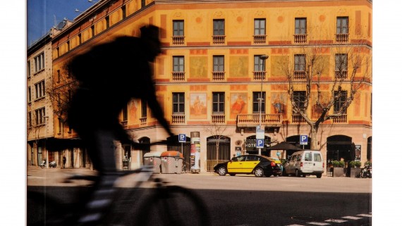 Coberta guia de l'Eixample, col·lecció 'Barcelona barri a barri'