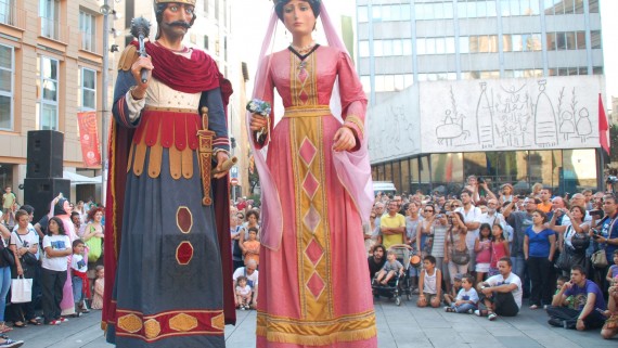 FM Plaça Nova