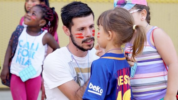 baobab, pla de barris, infants, nens i nenes, campaments, estiu, lleure educatiu, esplai,