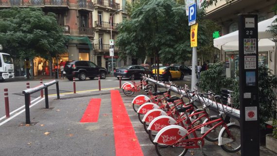 Xamfrà bici - Estació de Bicing