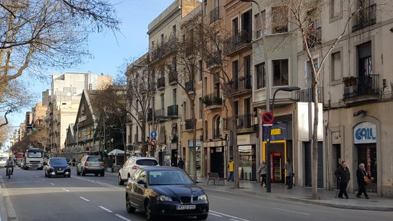 Carrer de la Creu Coberta