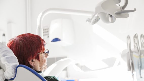 Dentista municipal, servei d'odontologia Barcelona