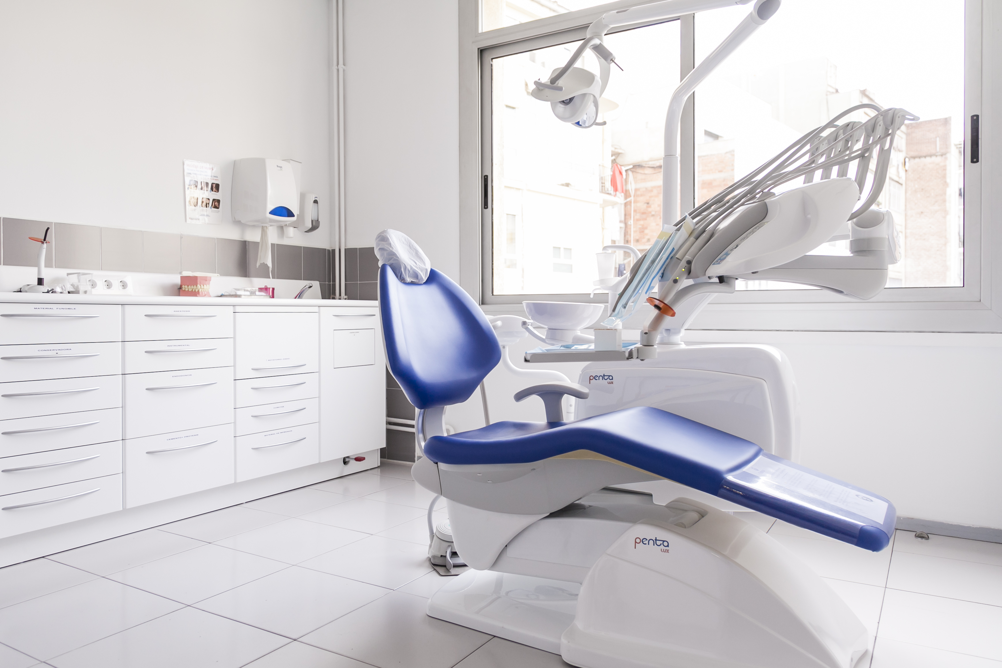 Dentista municipal, servei d'odontologia Barcelona