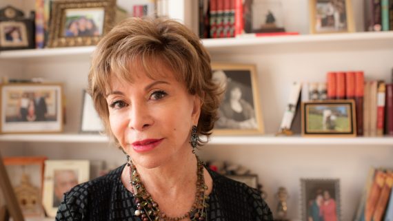Isabel Allende. © Lori Barra