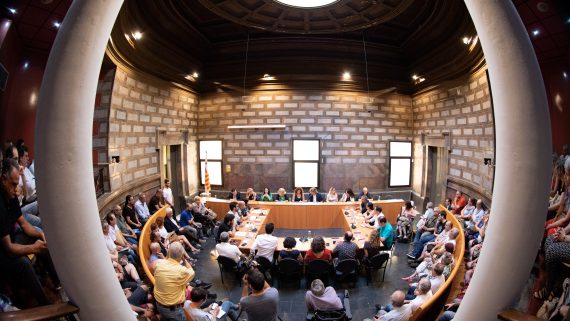 25.07.2019. Barcelona. Constitució del Consell de Districte de Sant Martí. Foto Robert Ramos