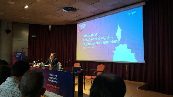 Paco Rodríguez presentant l'estratègia de transformació digital de Barcelona