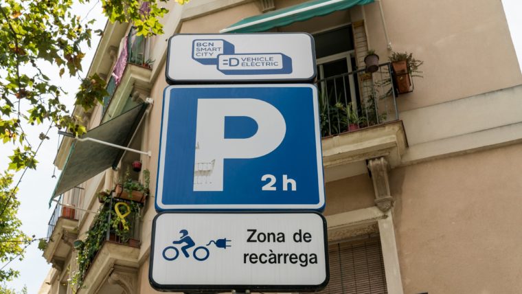 punt recàrrega vehicle elèctric