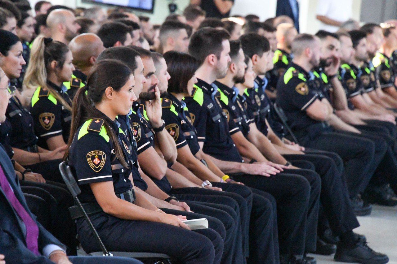 La Guardia Urbana asciende a 3.360