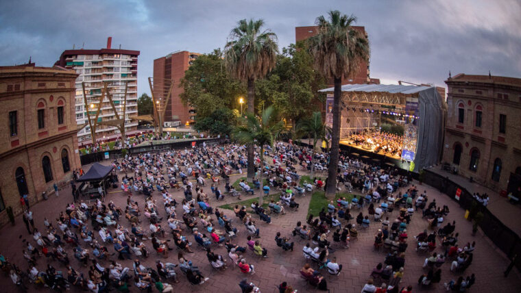 Concert de les festes de la Mercè a la plaça Major de Nou Barris