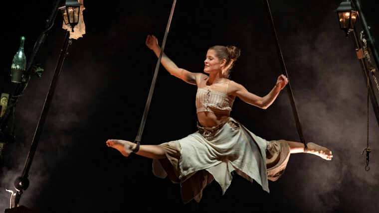 Espectacle de circ "Els viatges de Bowa"