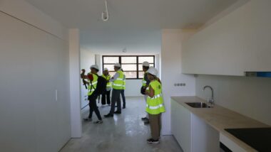 Habitatge industrialitzat al carrer del Marroc