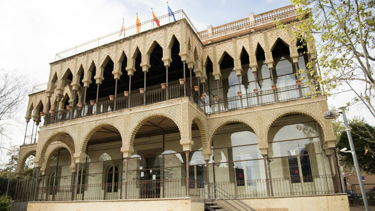 La Casa de les Altures, seu del Districte d'Horta-Guinardó (ronda del Guinardó, 49)