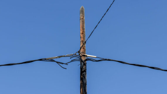 pals de cablejat de serveis