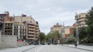 Carrer de la Marina en sentit muntanya