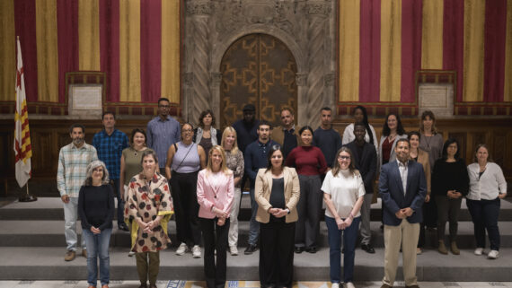 Reunió del primer Consell Assessor Antiracista de Barcelona.