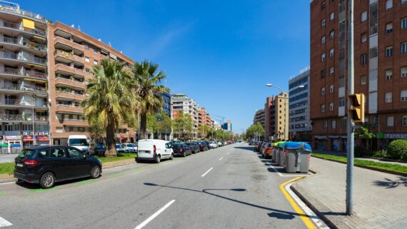 Avinguda de Roma amb Calàbria