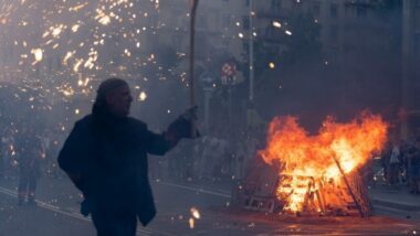 Foguera de Sant Joan.