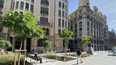 Vorera renovada a la Via Laietana.