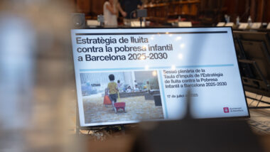 Sessió plenària de la Taula d&#039;impuls de l&#039;Estratègia de lluita contra la pobresa infantil a Barcelona 2025-2030
