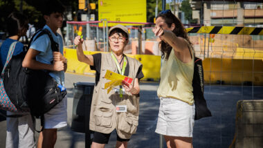 Informadors a les obres de l&#039;estació Manuel Girona de l&#039;L9