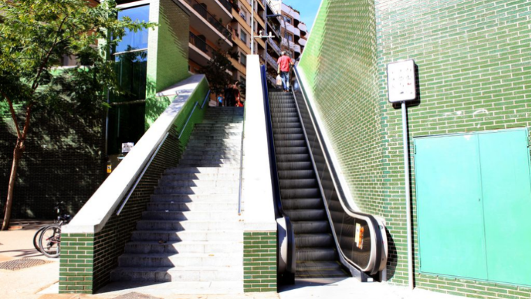 escales mecàniques ronda del Guinardó