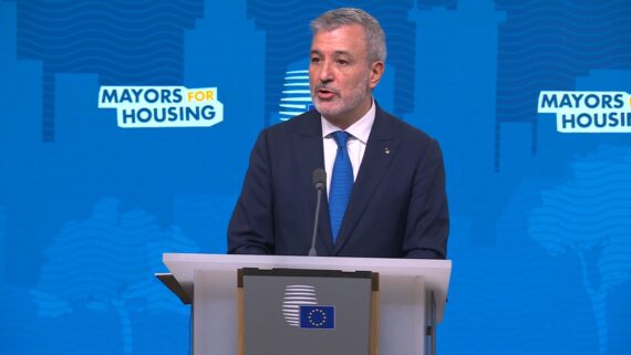 Roda de premsa de la reunió de Mayors for Housing amb António Costa a Brussel·les.