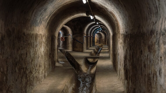 Interior de claveguera. Autora Cristina Salarich