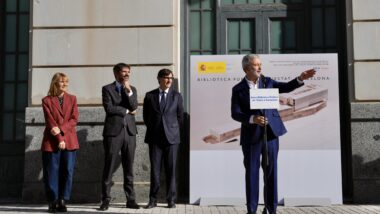 L&#039;alcalde Jaume Collboni durant la presentació de la Biblioteca Pública de l&#039;Estat