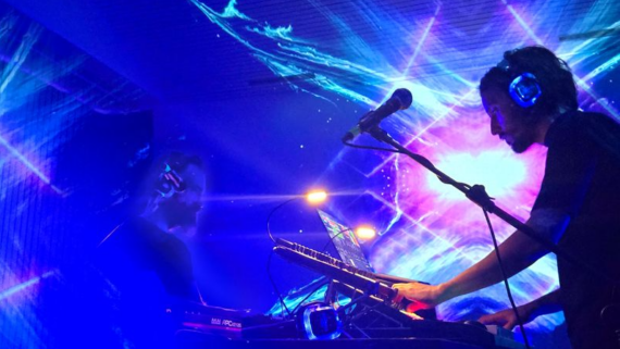 Silent Minimal Movement