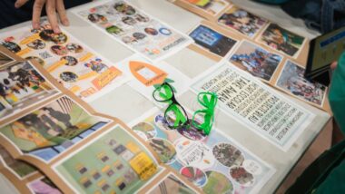 Pòster elaborat en el marc del programa Escoles + Sostenibles. Autor: Ceci Fimia