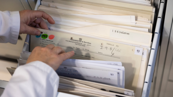 Actualització del Registre de Fons i Col·leccions de l'Arxiu Municipal de Barcelona