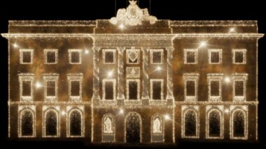 Render de la intervenció lumínica ‘Simfonia d’estels’, projectada pel Xavi Bobé Estudio, a l’Ajuntament de Barcelona.