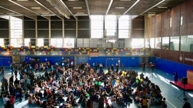 Acte de l&#039;encàrrec del pregó dels infants 2025. Autora: Laura Guerrero.