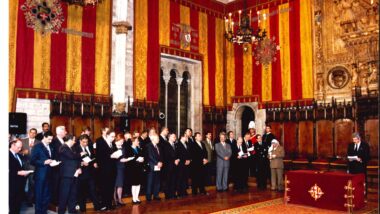 Assistents a la Cimera Euromediterrània del 1995 en l&#039;acte de benvinguda al Saló de Cent