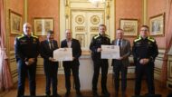Acte de lliurament de l'acreditació de bones pràctiques en seguretat viària de Fundación Mapfre i Unijepol a la Guàrdia Urbana de Barcelona