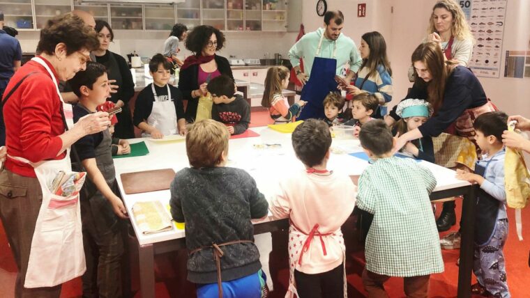 Activitat de la Cuina Comunitària de Sant Antoni