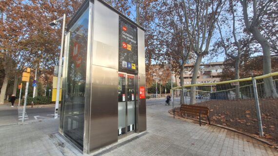 Nou ascensor a l'estació de metro Ciutadella / Vila Olímpica