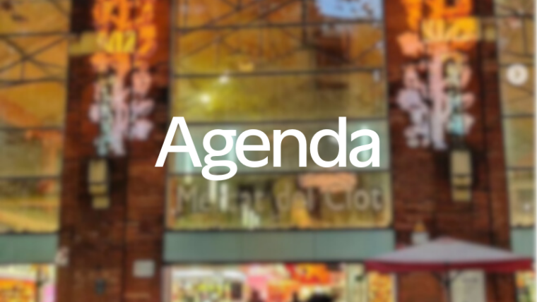 Portada de l'agenda d'activitats de Sant Martí. Façana del Mercat del Clot