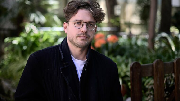 Joan Deusa, guanyador dels Jocs Florals 2025. © Natxo Frances