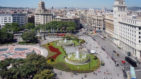 Fonts bessones de plaça de Catalunya. Autor: Vicente Zambrano